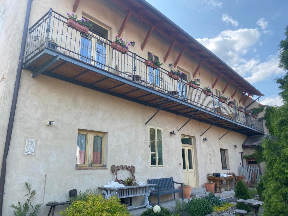 Apartman Bohema Apartment Kouřim Екстериор снимка